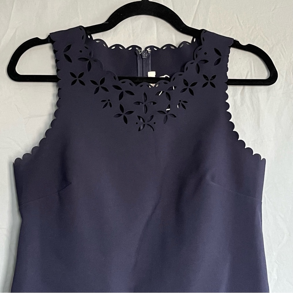 J Crew womens 6 Sheath Dress laser cut scalloped sleeveless NAVY zipper timeless